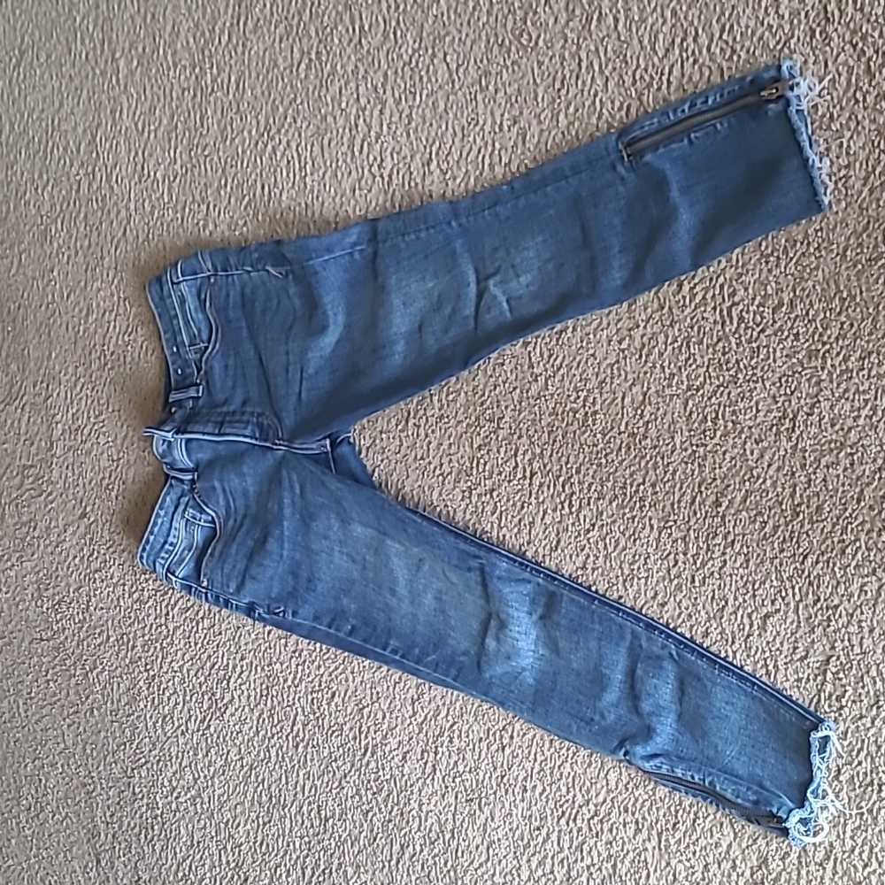 EXPRESS CROPPED DENIM